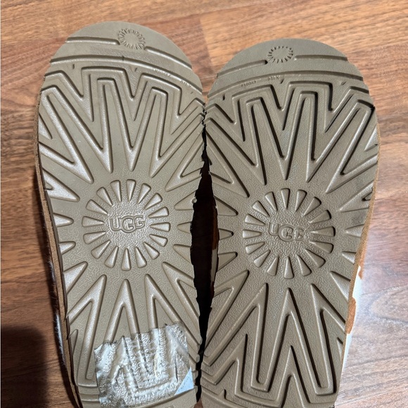 UGG Women's Tan and Cream Cow Print Slippers - Picture 7 of 8